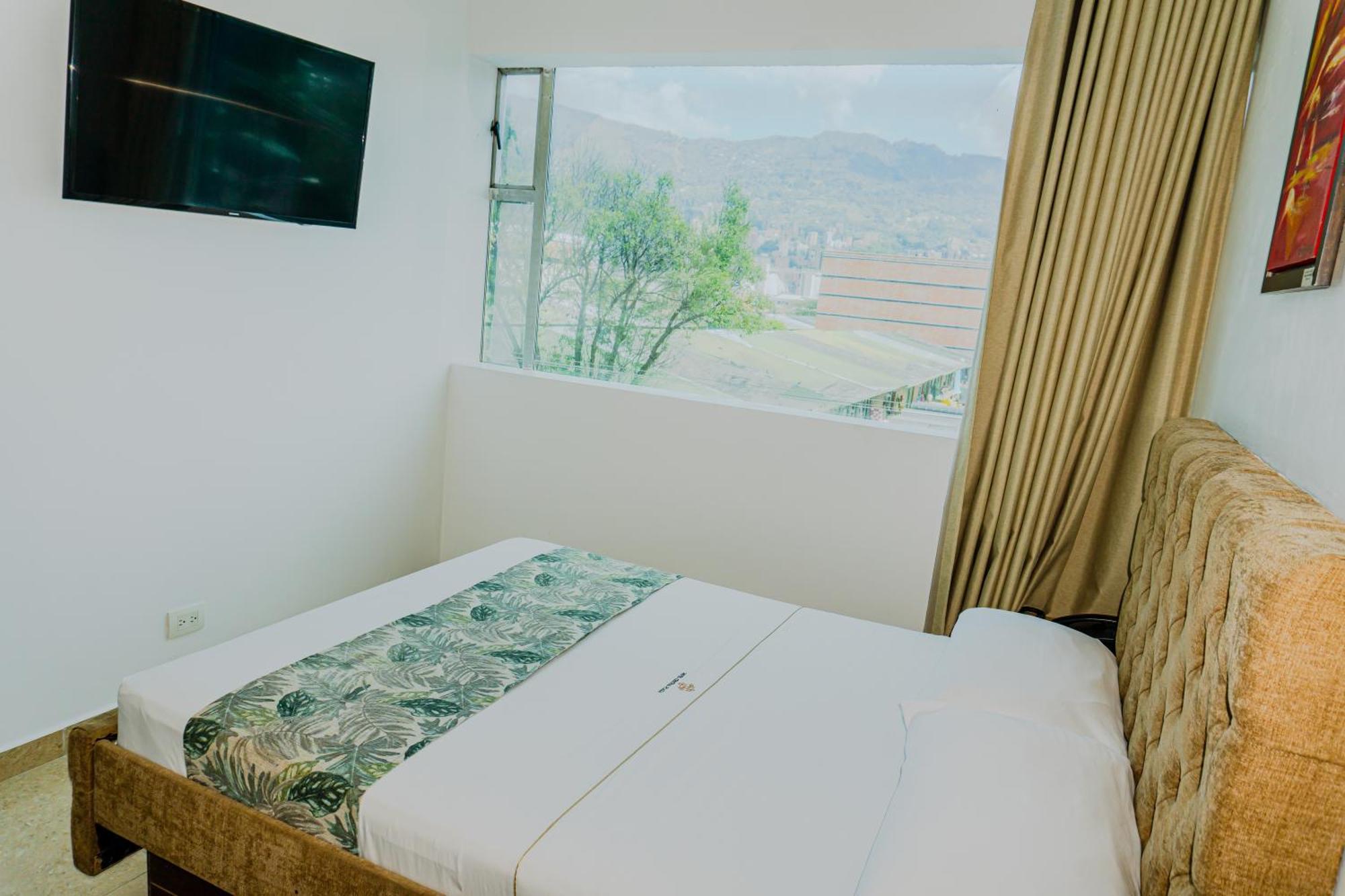 Hotel Central Plaza Medellin อิตากุย ภายนอก รูปภาพ